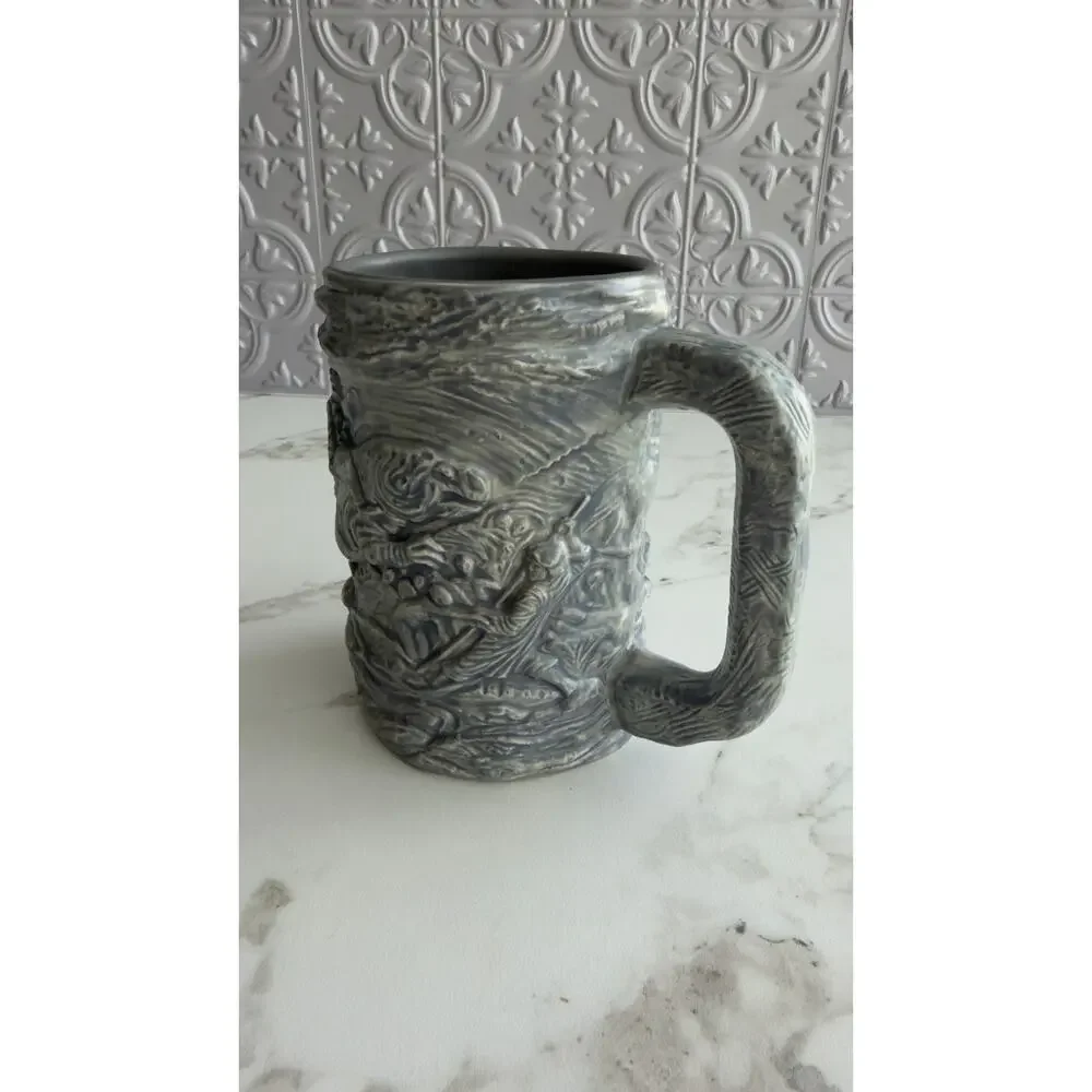 Star Wars Galaxy's Edge Dok-Ondar Jedi vs Sith Battle Relief Ceramic Mug NEW